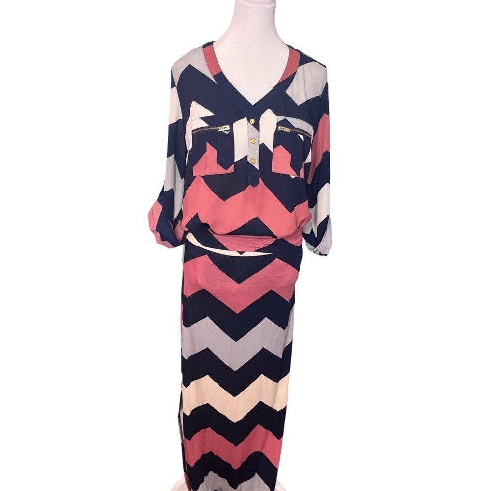 NWOT Rue21 Chevron Maxi Skirt Set - Pink, Navy Blue,‎ Cream Size Medium